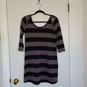 Jessica Simpson fitted striped dress size small